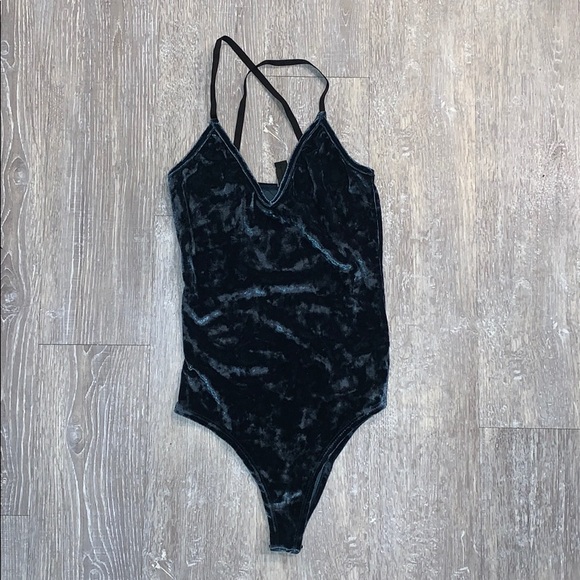windsor emerald green velvet bodysuit - Picture 1 of 3